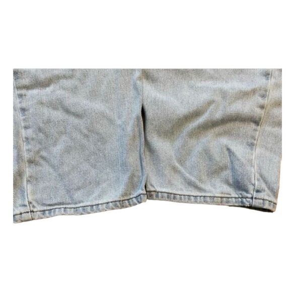 Levi's 550 Relaxed Straight Leg Jeans Blue Light Wash Distressed Denim 36x30 - Picture 7 of 10